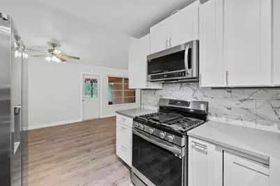 4906 Sylvandale Drive, Austin, TX 78745 - Photo 11