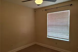 12405 Alderbrook Dr, Austin, TX 78758 - Photo 11