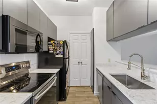 3001 Cedar St, Austin, TX 78705 - Photo 7