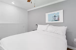 49 Navasota St, Austin, TX 78702 - Photo 11