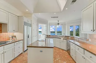 216 Corinthian St, Lakeway, TX 78734 - Photo 9