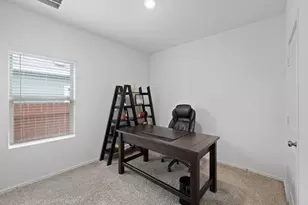 7116 Spirit Hill Rd, Austin, TX 78744 - Photo 27