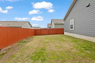 7116 Spirit Hill Rd, Austin, TX 78744 - Photo 31