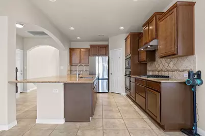 13713 Glen Mark Drive, Manor, TX 78653 - Photo 9