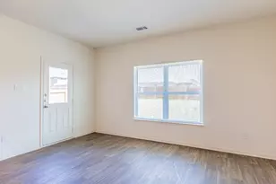 18628 Quiet Range Dr, Elgin, TX 78621 - Photo 13