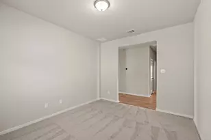 148 Wind Hl, Jarrell, TX 76537 - Photo 25