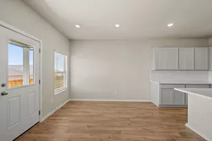 148 Wind Hl, Jarrell, TX 76537 - Photo 17