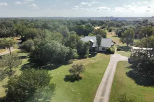 301 Oak Forest Cove, Buda, TX 78610 - Photo 7