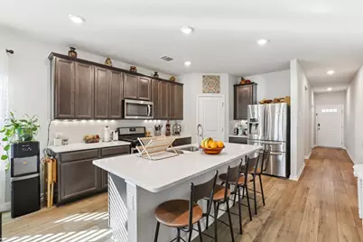 415 Osier Pass, Hutto, TX 78634 - Photo 5