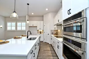 116 Monterey Oak Trl, Georgetown, TX 78628 - Photo 9