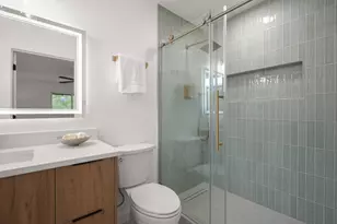 7000 Shadywood Dr, Austin, TX 78745 - Photo 11