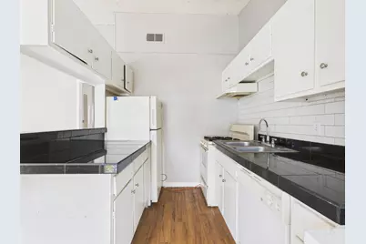 616 51st. Street #104, Austin, TX 78751 - Photo 3