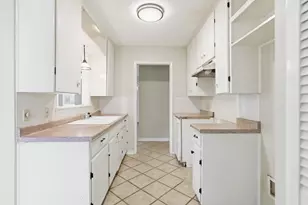 809 Maryland Dr, Austin, TX 78758 - Photo 11