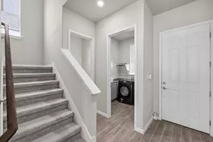 1015 Vista View Dr, Georgetown, TX 78626 - Photo 3
