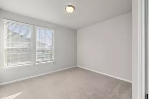 1015 Vista View Dr, Georgetown, TX 78626 - Photo 11