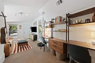 403 W 55th St, Austin, TX 78751 - Photo 17