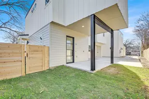 6802 Montana St, Austin, TX 78741 - Photo 3