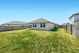 102 Contrada Grace Ln, Hutto, TX 78634 - Photo 27