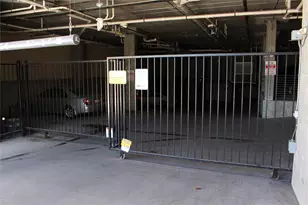 910 W 25th St, Austin, TX 78705 - Photo 19