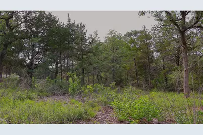 200 Cheyenne Drive, Smithville, TX 78957 - Photo 11