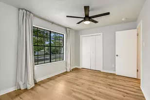 3203 Harpers Ferry Ln, Austin, TX 78745 - Photo 13
