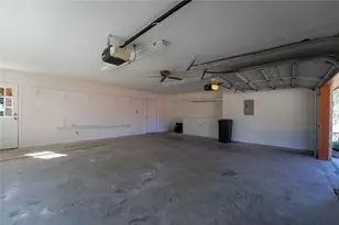 407 N Raymond Rd, La Grange, TX 78945 - Photo 25