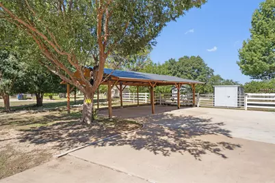 201 Four T Ranch Road, Georgetown, TX 78633 - Photo 37
