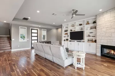 409 Dos Lagos, Dripping Springs, TX 78620 - Photo 3