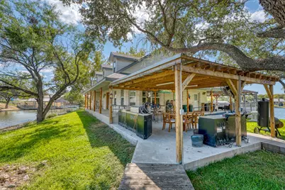 116 Shady Circle, Sunrise Beach, TX 78643 - Photo 5
