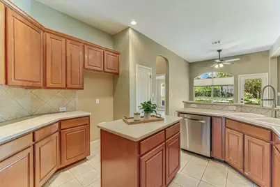 8024 Cobblestone, Austin, TX 78735 - Photo 13