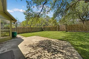 8024 Cobblestone, Austin, TX 78735 - Photo 9