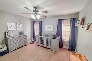 617 Caldwell St, Lexington, TX 78947 - Photo 11