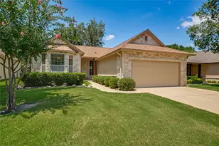 112 Bluebell Dr, Georgetown, TX 78633 - Photo 1