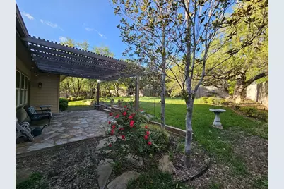 10033 Longhorn Skyway, Dripping Springs, TX 78620 - Photo 33