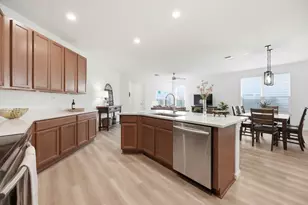 2032 Brandywine Dr, New Braunfels, TX 78130 - Photo 11