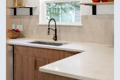 12009 Tanglebriar Trail, Austin, TX 78750 - Photo 5