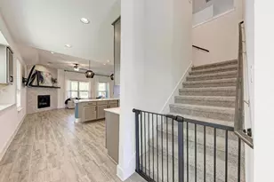 521 Elm Green St, Hutto, TX 78634 - Photo 25