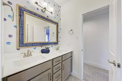 521 Elm Green Street, Hutto, TX 78634 - Photo 31