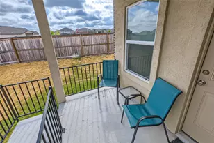 1025 Bluewood Bend, Leander, TX 78641 - Photo 39