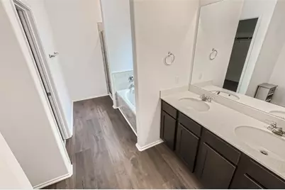 1025 Bluewood Bend, Leander, TX 78641 - Photo 29