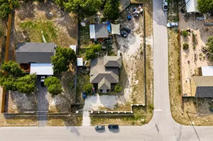 130 Los Arcos Rd, Elgin, TX 78621 - Photo 19