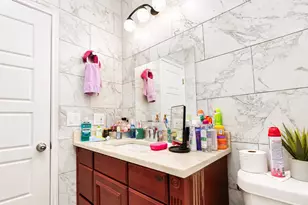 130 Los Arcos Rd, Elgin, TX 78621 - Photo 9