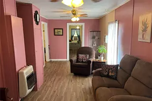 607 Garcia St, Lockhart, TX 78644 - Photo 7