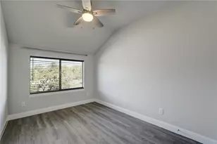 430 Old Fitzhugh Rd, Dripping Springs, TX 78620 - Photo 17