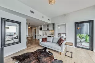 70 Rainey St, Austin, TX 78701 - Photo 33