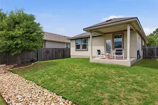 153 McFarland St, Georgetown, TX 78628 - Photo 25