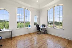 711 N Paleface Ranch Rd, Spicewood, TX 78669 - Photo 15