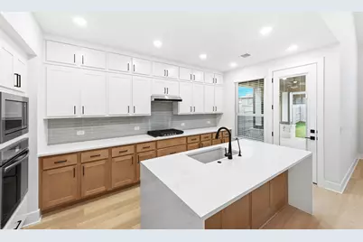 8700 Peristyle Drive, Austin, TX 78744 - Photo 5