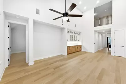 8700 Peristyle Drive, Austin, TX 78744 - Photo 7