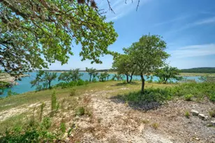 8005 Sharon Rd, Volente, TX 78641 - Photo 29